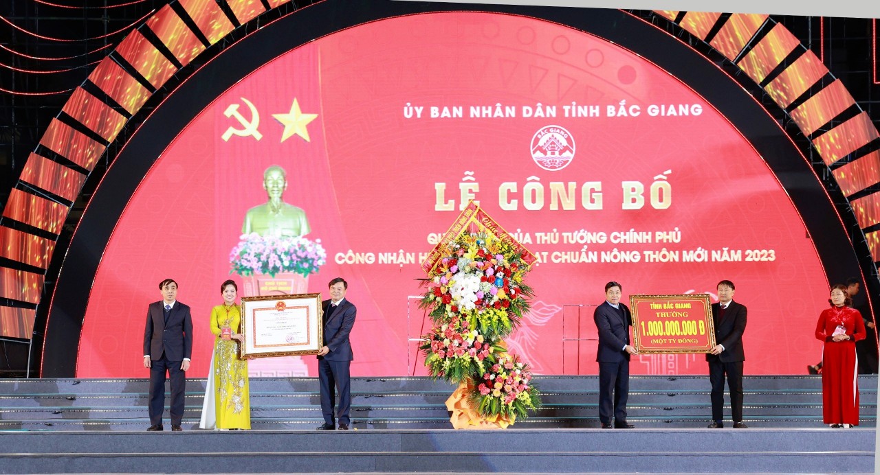 Bắc Giang: Huyện Lục Nam đạt chuẩn Nông thôn mới năm 2023